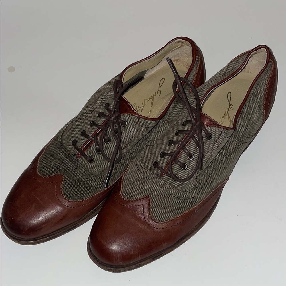 Frye Classic Brown and Gray Men's Oxford Shoes size 12 very good condition